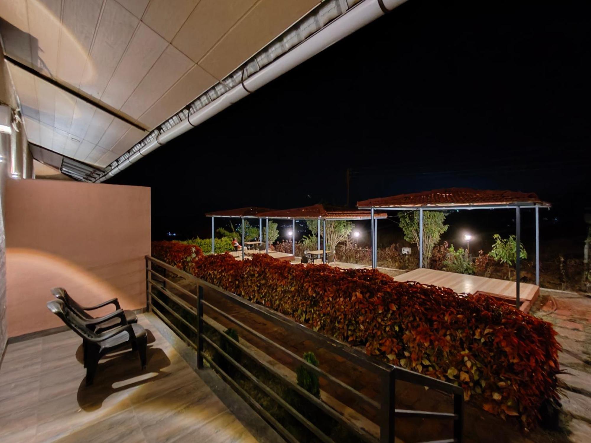 Vayu Resort - Kas Pathar Kanera Exterior photo
